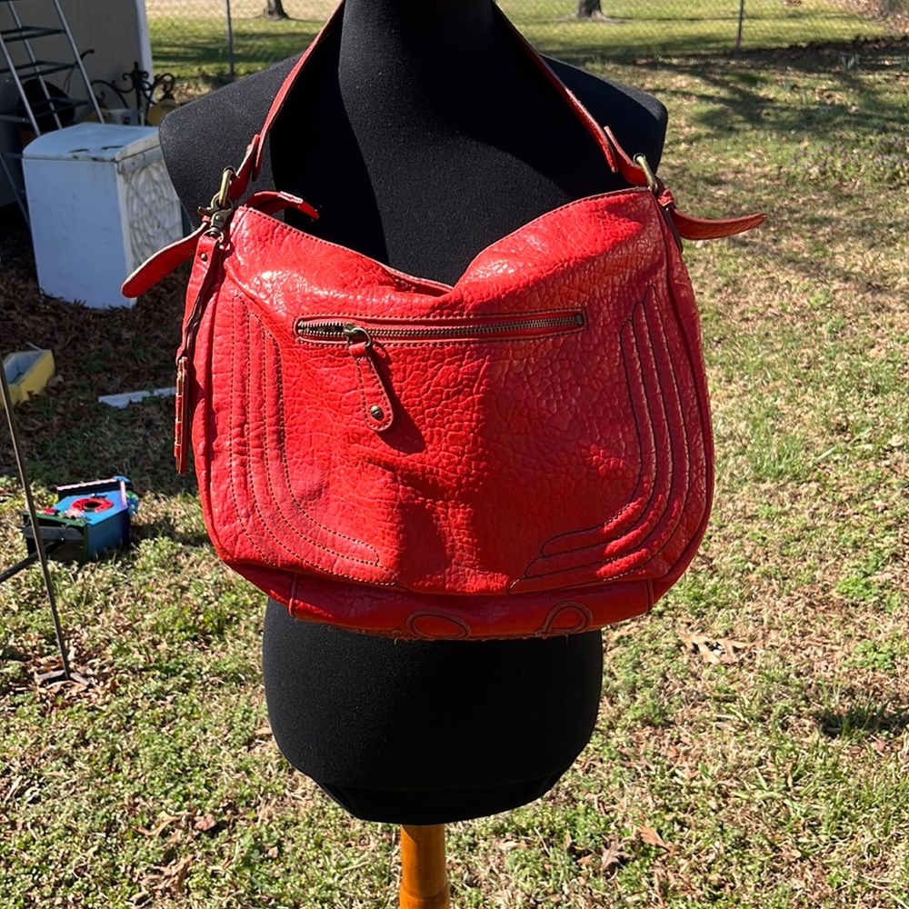 Jessica Simpson purse 👜
